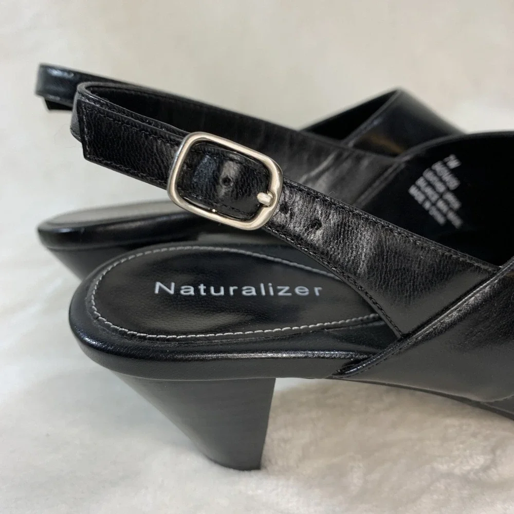 Naturalizer Serenity Black Sling Back Leather Open Toe Heels  EUC Size 7 Width C